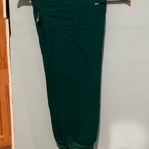 Womens Figs Hunter Green Jogger Scrub Pants